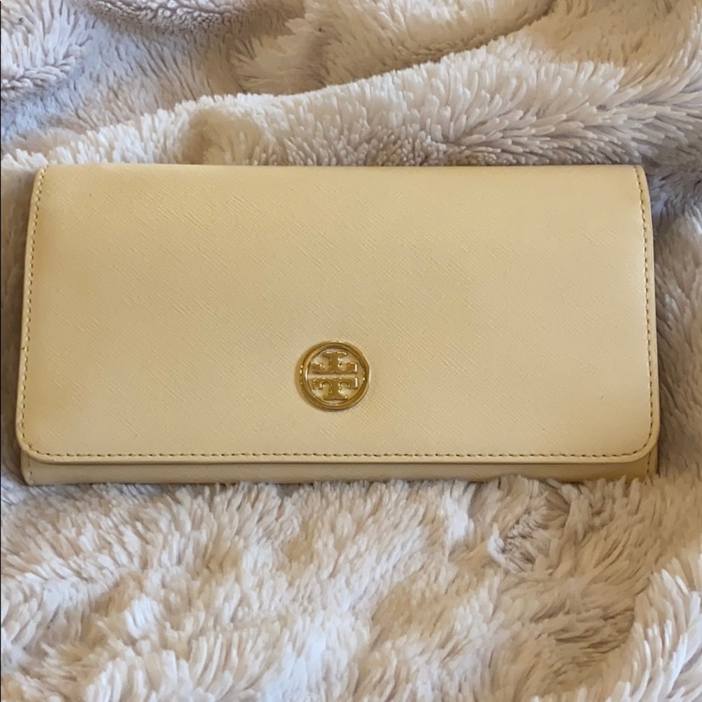 Tory Burch Continental Wallet